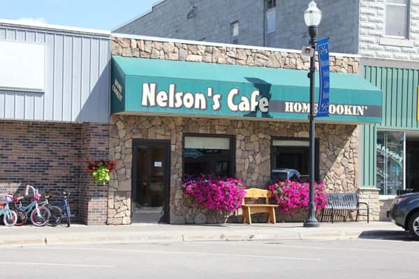 Nelsons Cafe