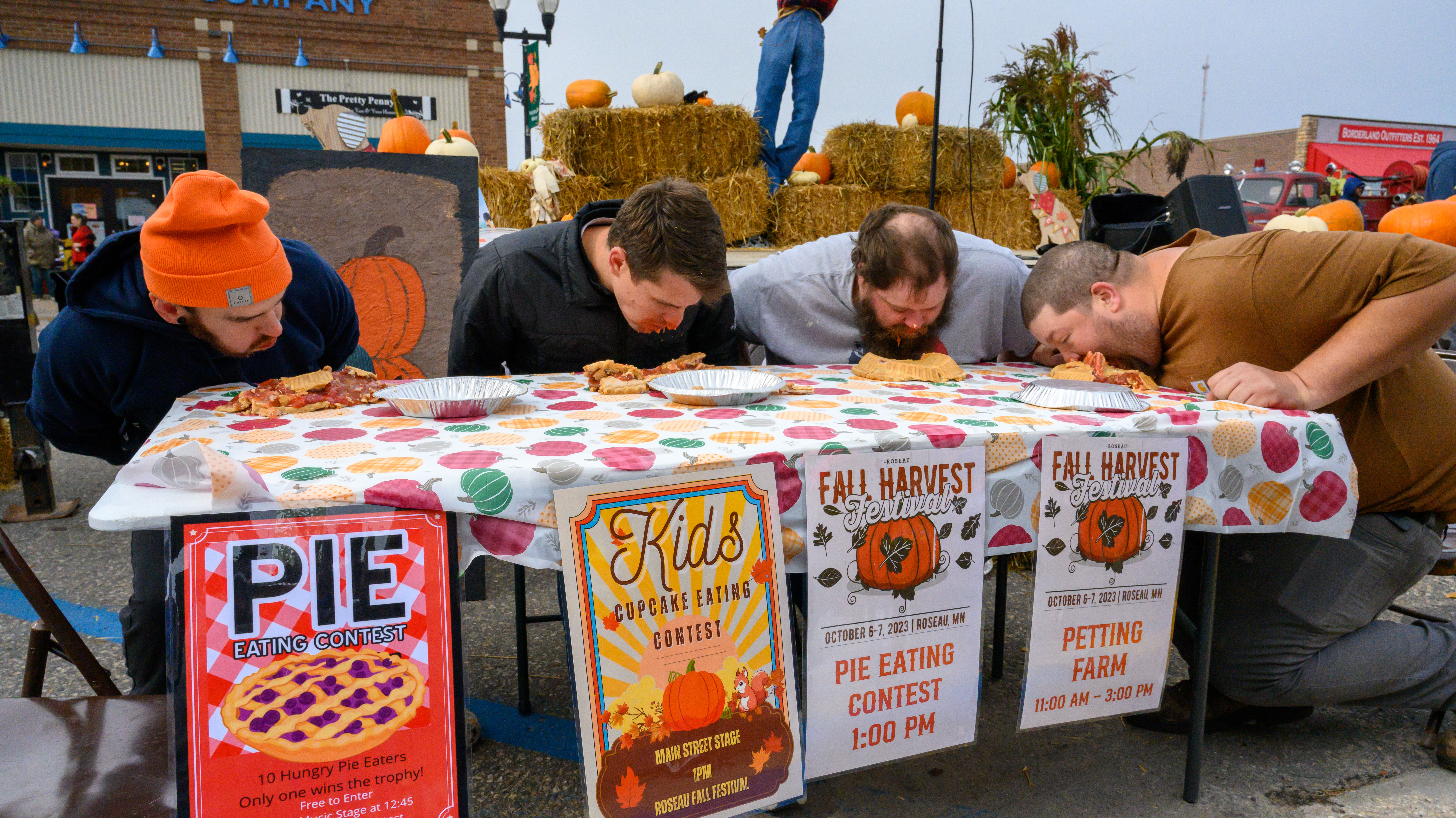 Fall Fest Home 10 2023-Roseu-Fall-Festival-Studio-218_435-1