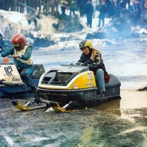 Dorothy Mercer in the red helmet on the left in 1972